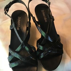 Designer St. John’s Bay, black sandals, size 6